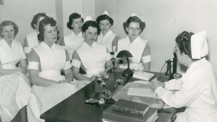 1952 - Aleda Greenway with students