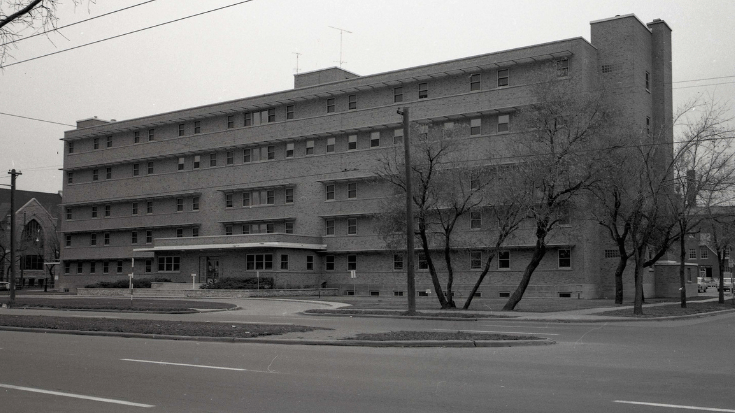 1962 - 735 Notre Dame Exterior Maternity Pavilion